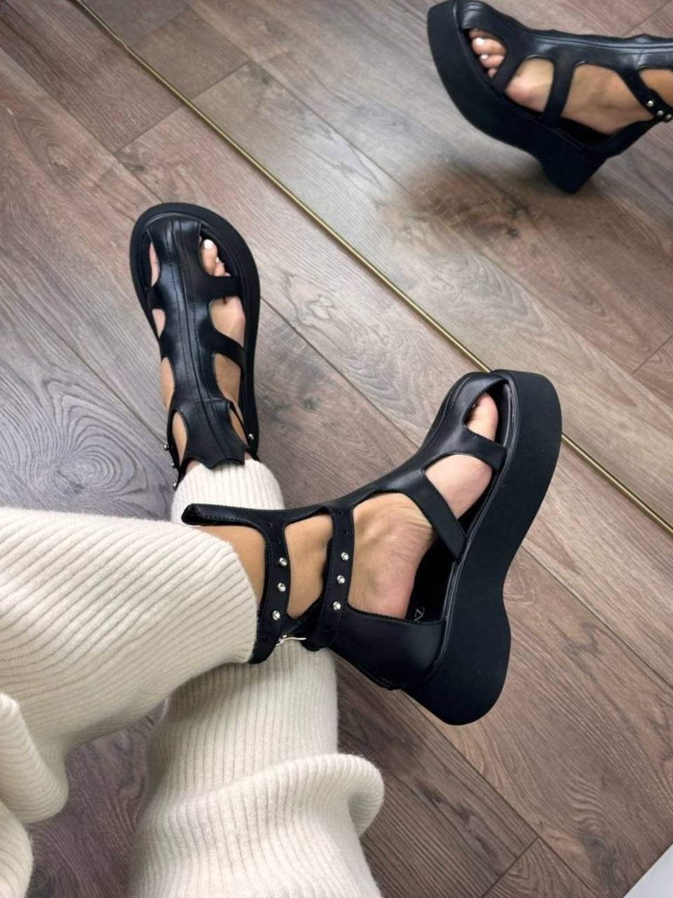 NEW COLLECTION